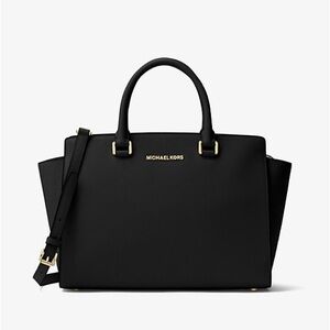 🏷️ FINAL SALE • [Michael Kors] Black Selma Satchel